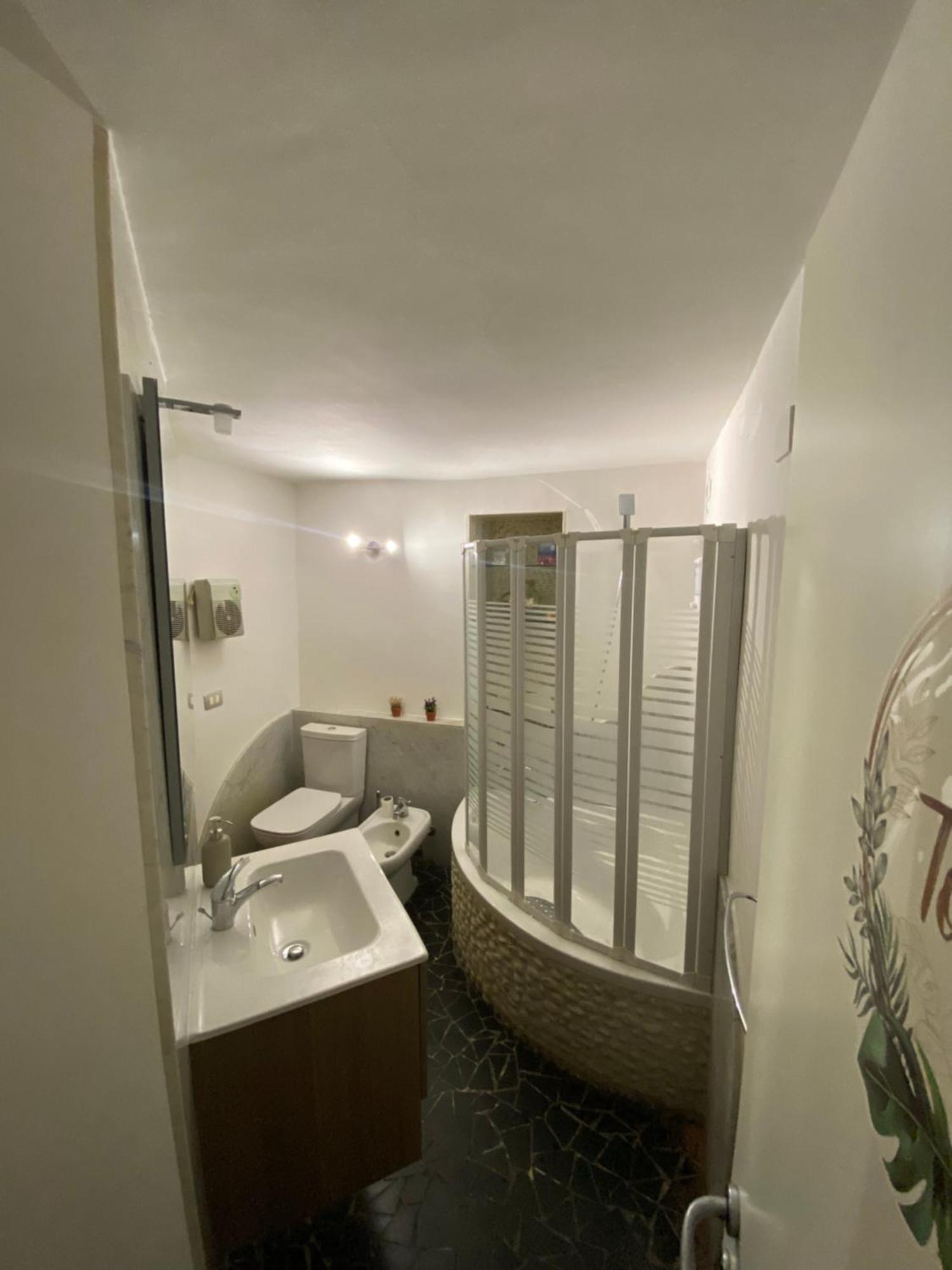 Ciuri Tuttu L'Annu Rooms Catania Bagian luar foto